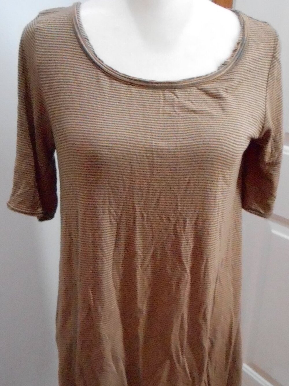 American Eagle AE Soft & Sexy Lt Brown & Gray Striped Short Sleeve T-Shirt Sz-M